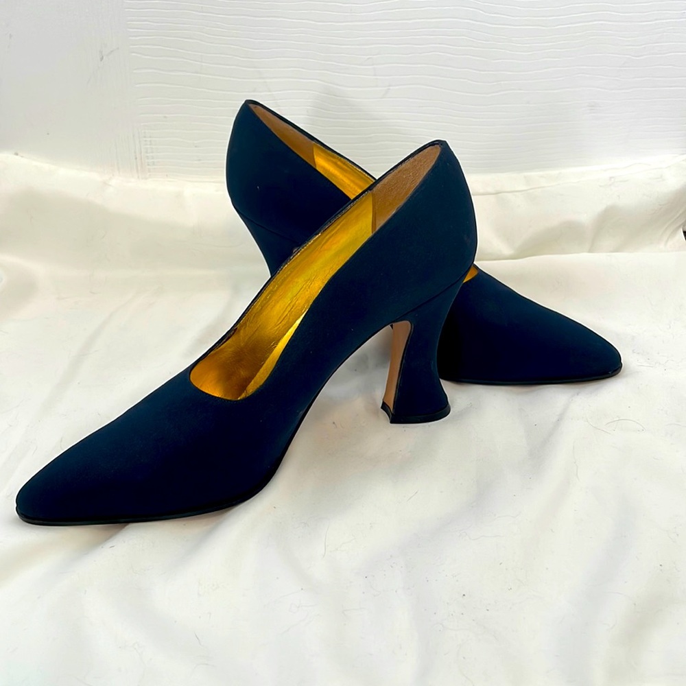 Vintage 60s/80s Via Spiga Made in Italy Navy Blue Heels